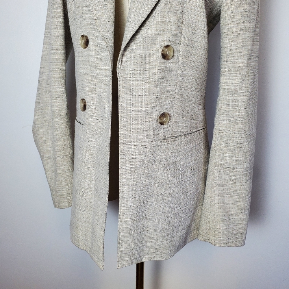 RW&CO Faux Double-Breasted Taupe Blazer - Picture 8 of 9